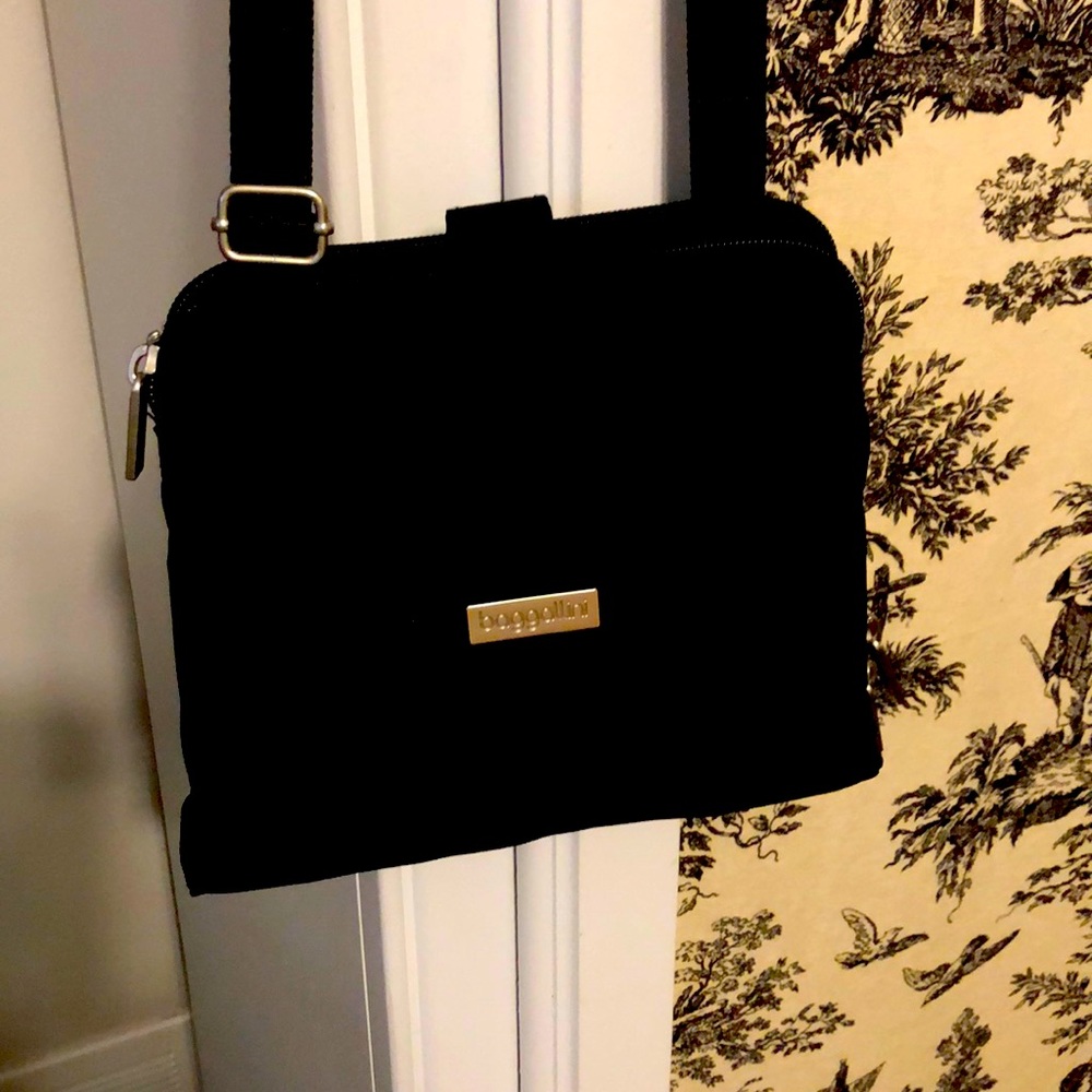 Baggallini Crossbody Bag